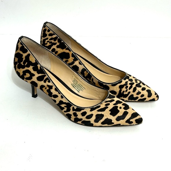 IVANKA TRUMP ~ LEOPARD WOMEN'S  SIZE 6M BEIGE / BLACK CLASSIC  HEEL SHOES - Picture 6 of 14
